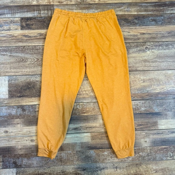 Vuori Performance Jogger Women's DreamKnit Joggers Medium Yellow - Picture 3 of 4